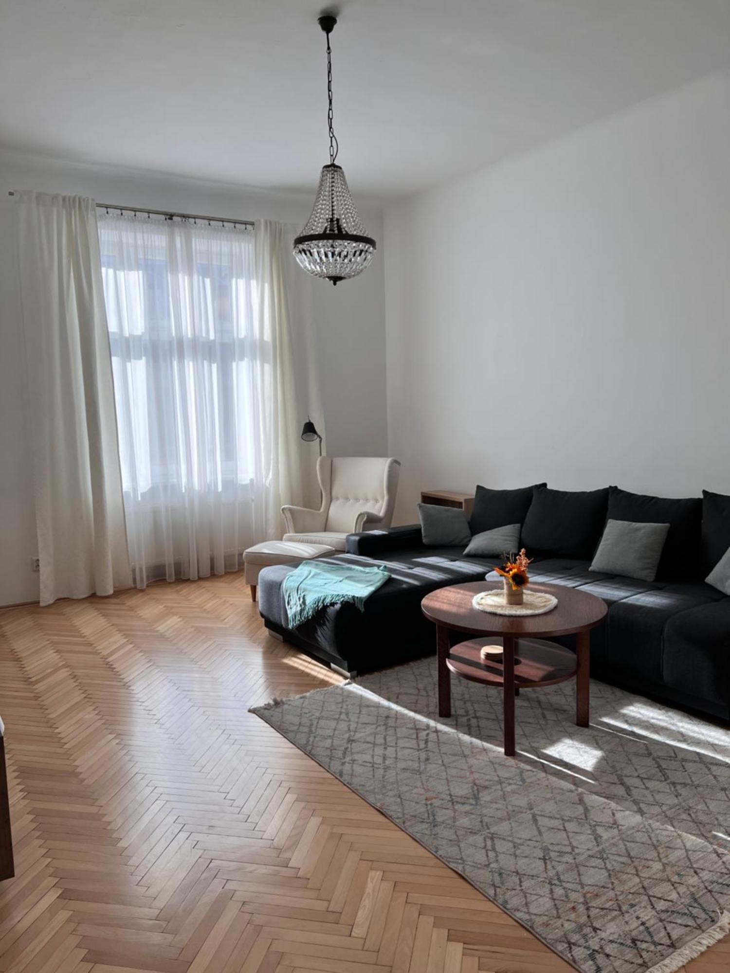 Stylish Flat In City Centre Братислава Екстер'єр фото