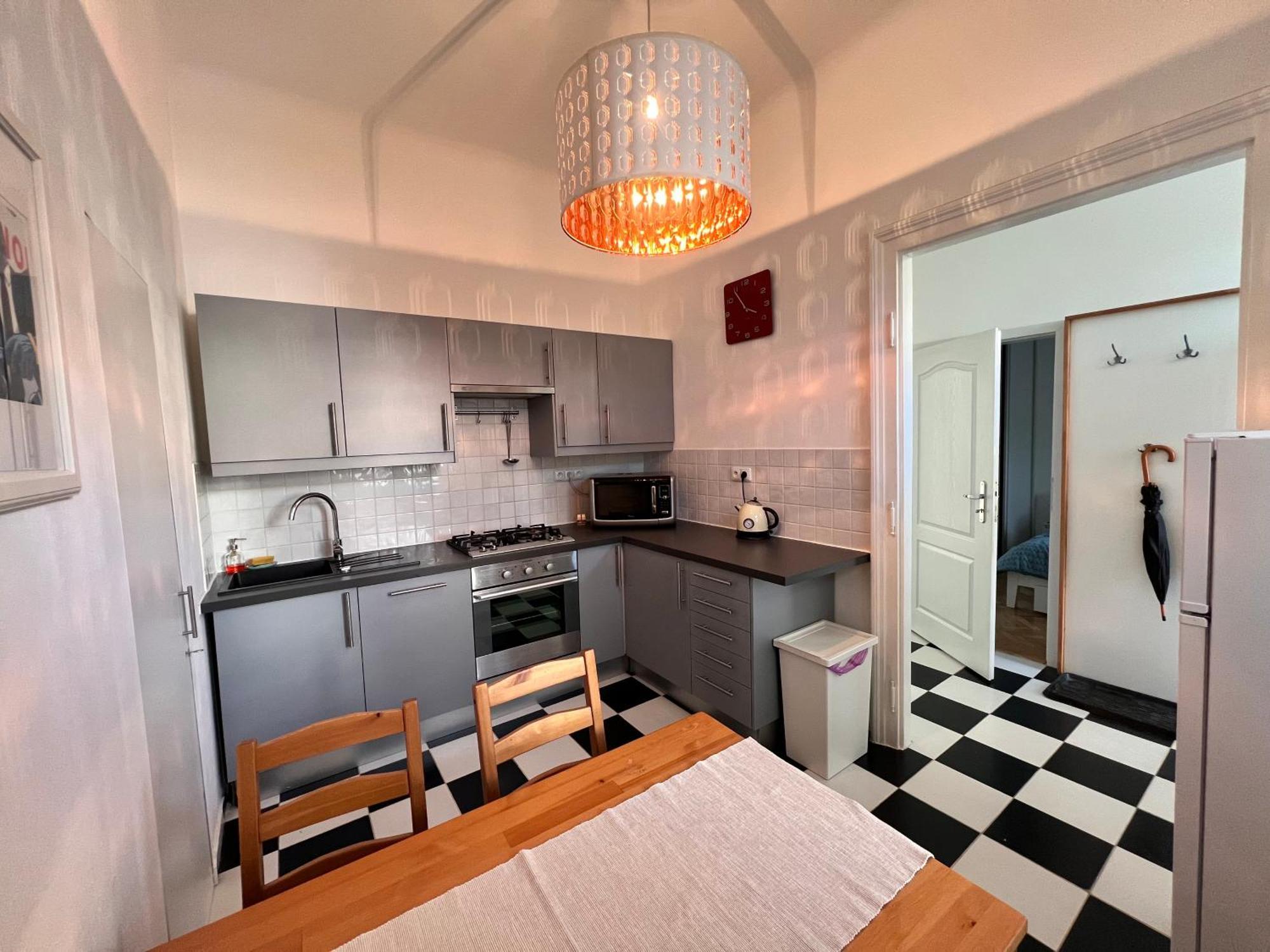 Stylish Flat In City Centre Братислава Екстер'єр фото