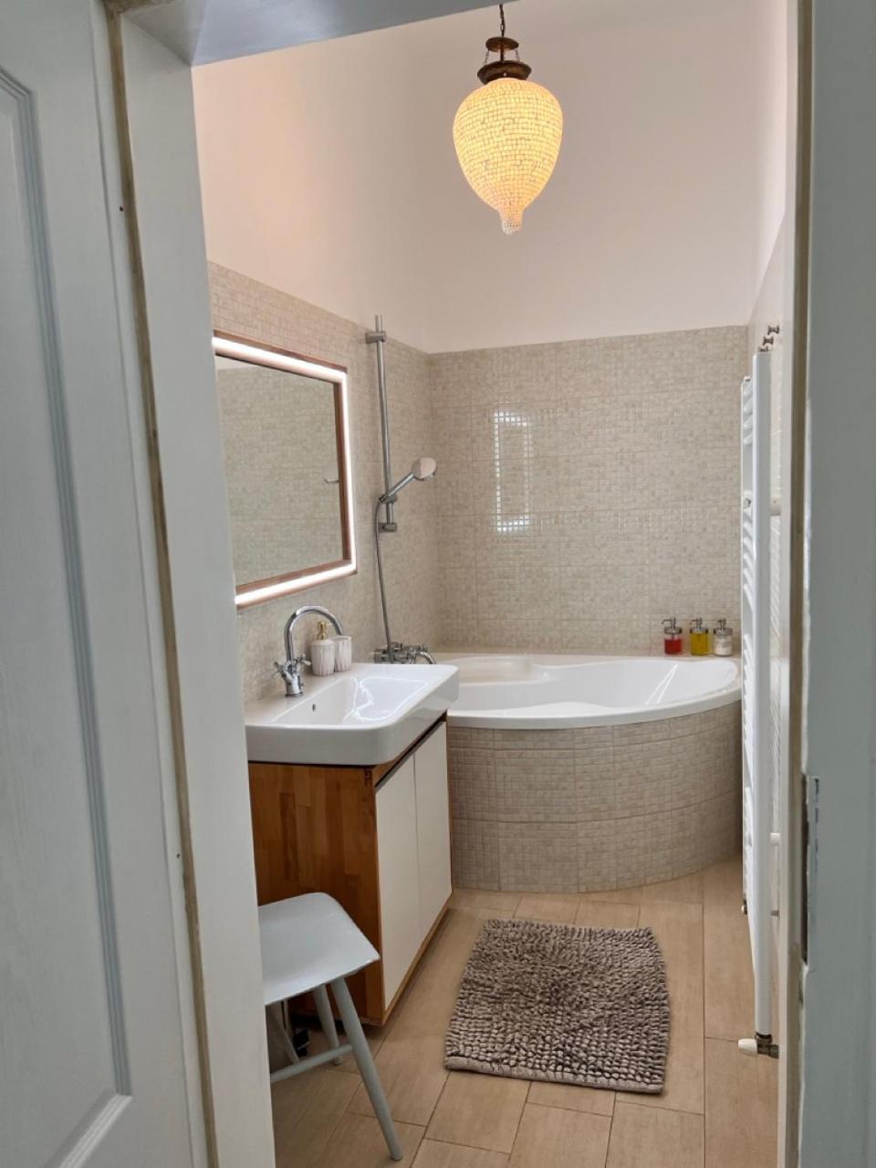 Stylish Flat In City Centre Братислава Екстер'єр фото